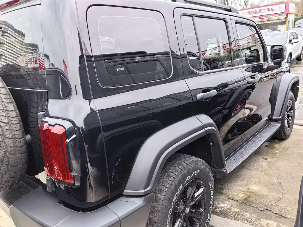 Tank 300 2021 Off-Road Version 2.0T Conqueror купить на сайте DeffCars