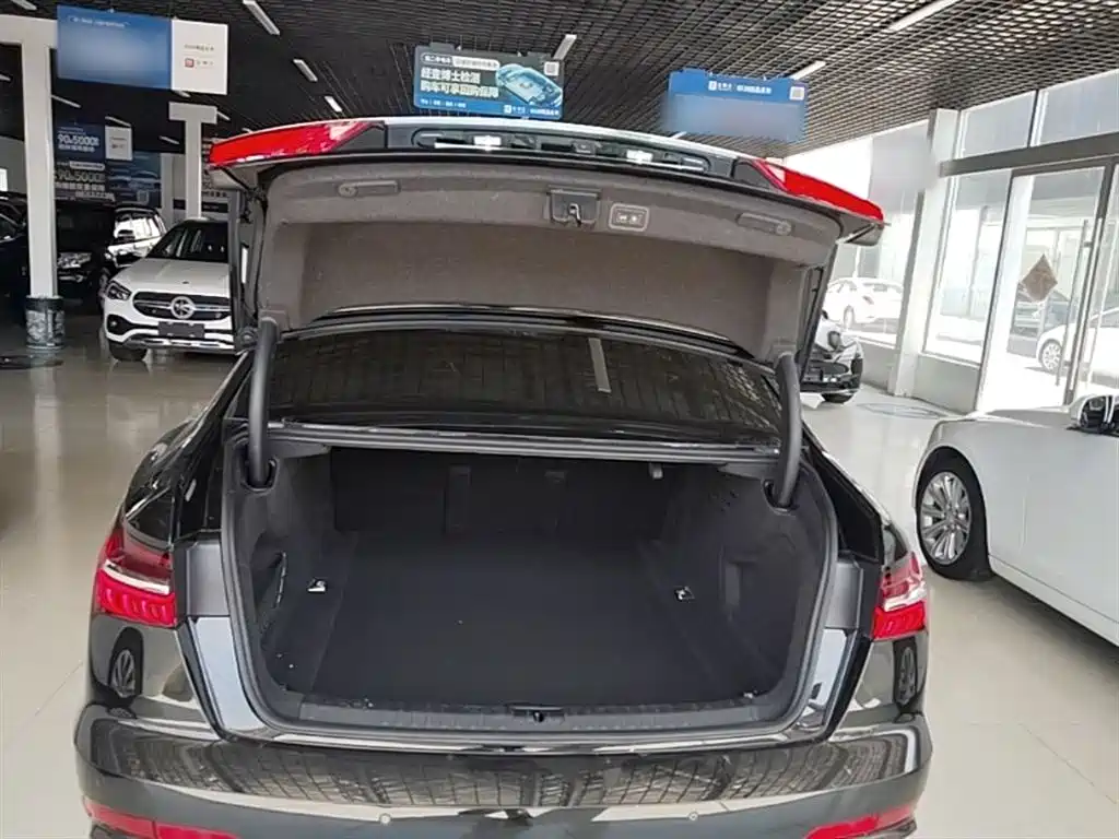 Audi A6L 2023 45 TFSI quattro premium dynamic model купить на сайте DeffCars