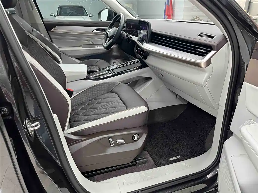 Lanxun 2023 380TSI four-wheel drive R-Line cruise version купить на сайте DeffCars