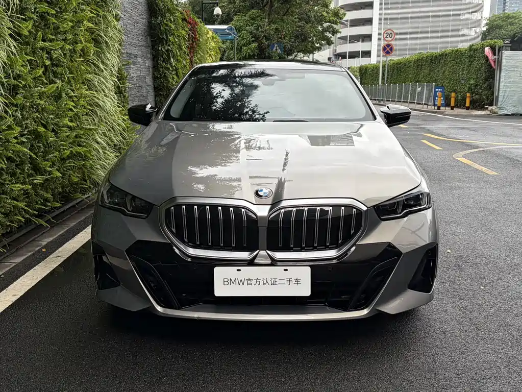 BMW 5 Series Imported 2024 525i M Sports Package купить на сайте DeffCars