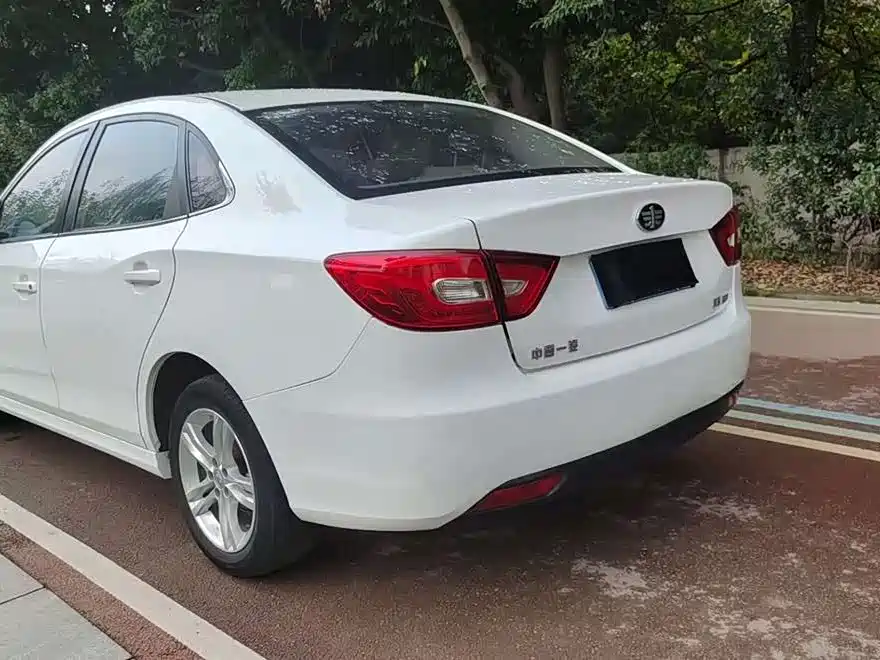 Pentium B30 2019 1.6L automatic comfort type купить на сайте DeffCars