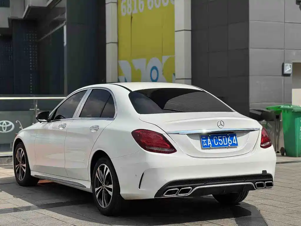 Mercedes-Benz C-Class 2018 C 200 Sports Edition купить на сайте DeffCars