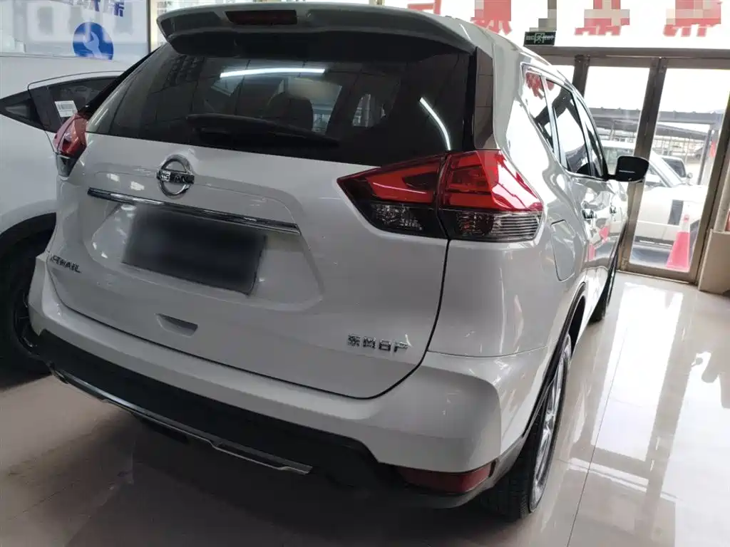 X-Trail 2023 Classic 2.0L 2WD Intelligent Link Premium Edition купить на сайте DeffCars