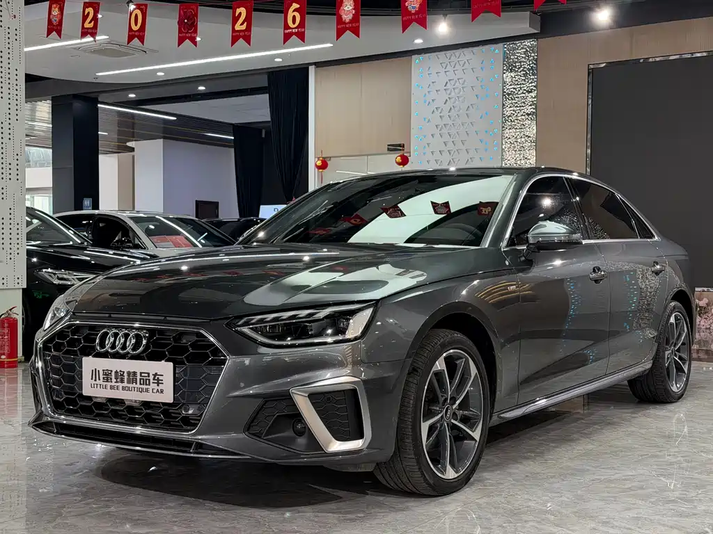 Audi A4L 2023 40 TFSI Fashionable and Dynamic купить на сайте DeffCars