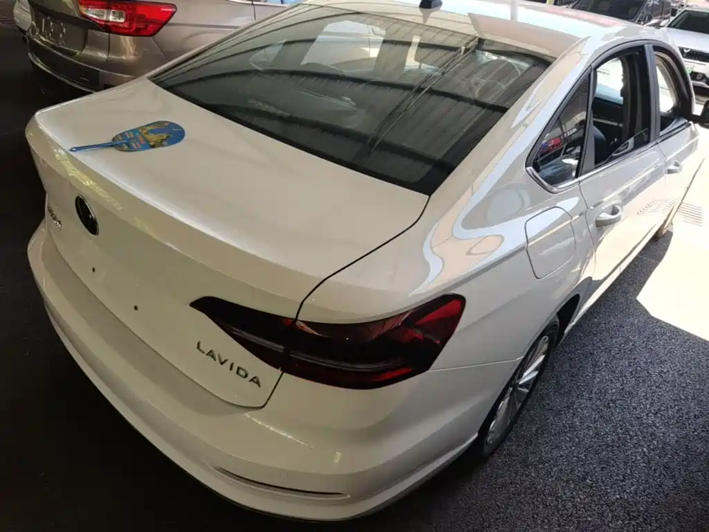LAVIDA 2021 1.5L automatic comfort version купить на сайте DeffCars