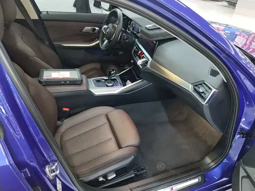 BMW 3 Series 2022 325Li M Sports Night Package купить на сайте DeffCars
