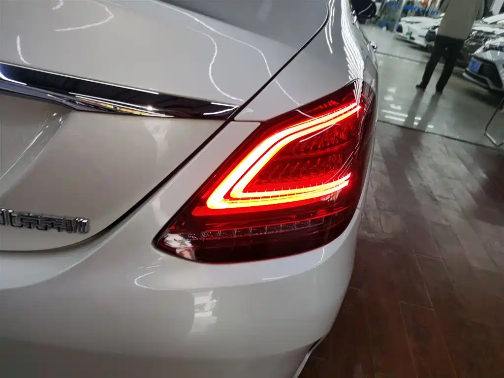 Mercedes-Benz C-Class 2020 C 200 L Fashionable Sports Edition купить на сайте DeffCars