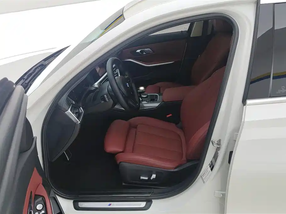 BMW 3 Series 2022 facelift 325i M Sports Package купить на сайте DeffCars