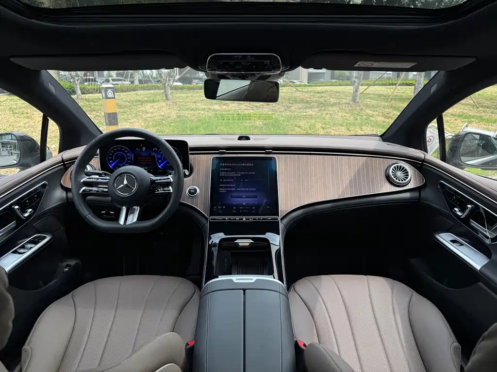 Mercedes-Benz EQE 2025 500 4MATIC Pioneer Edition купить на сайте DeffCars