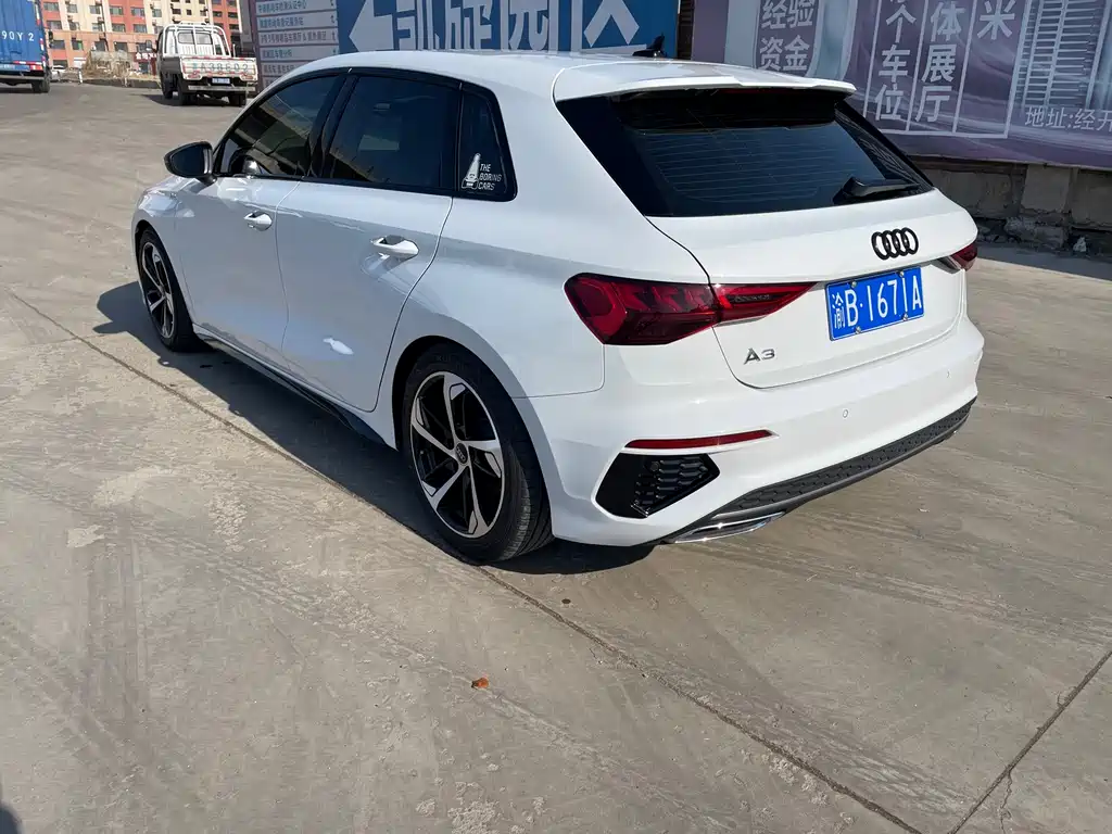 Audi A3 2023 Sportback 35 TFSI aggressive sports model купить на сайте DeffCars