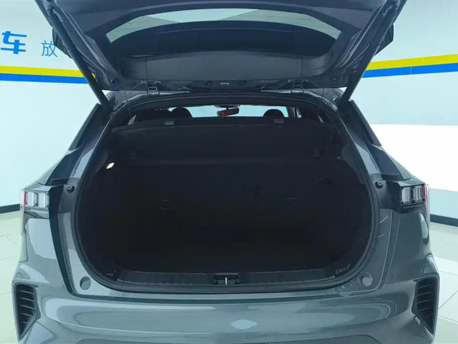 Lynk & Co 06 2023 Remix 1.5T Pro купить на сайте DeffCars