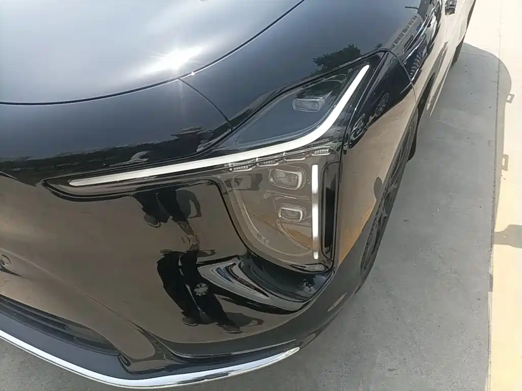 Zhiji LS6 2026 extended range 66 Max+ купить на сайте DeffCars