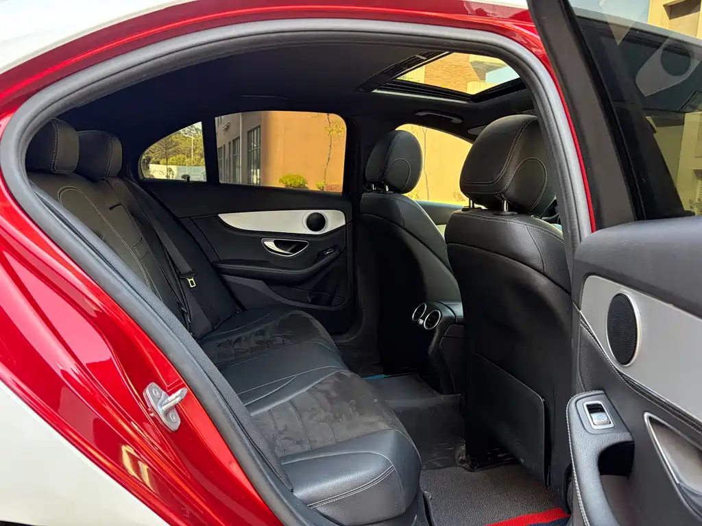 Mercedes-Benz C-Class 2018 C 200 Sports Edition купить на сайте DeffCars