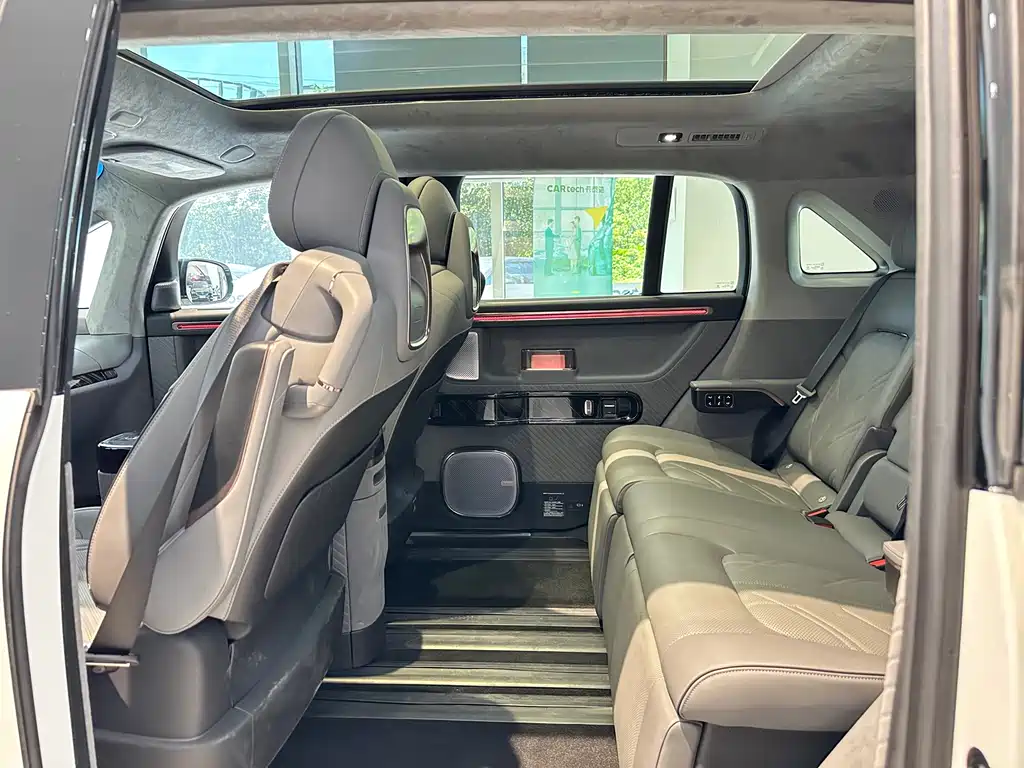 ZEEKR MIX 2025 smart driving version купить на сайте DeffCars