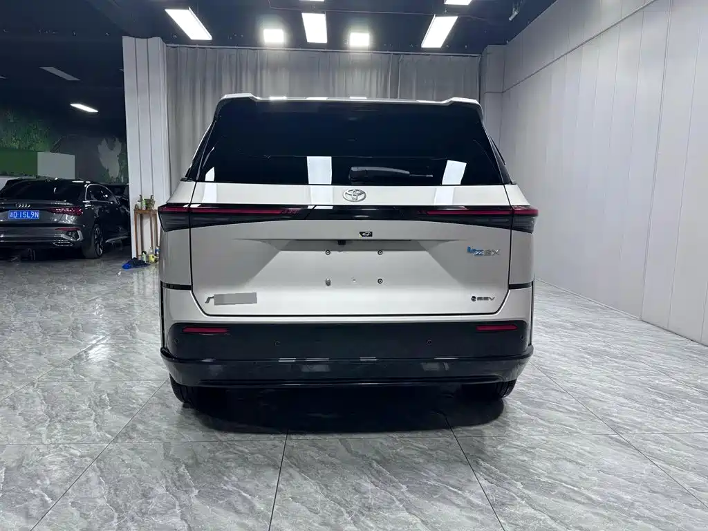 Platinum 3X 2025 520 Pro+ lidar version купить на сайте DeffCars