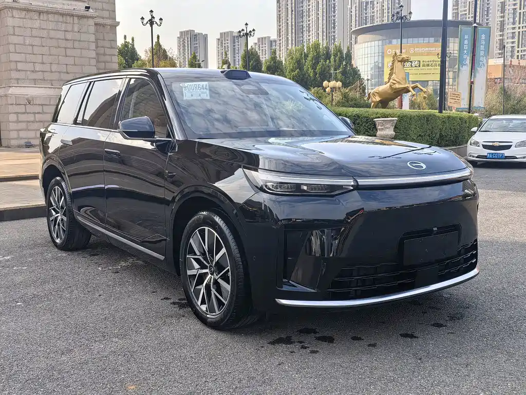 Trumpchi Yearning S9 2025 Qiankun UItra 6-seater купить на сайте DeffCars