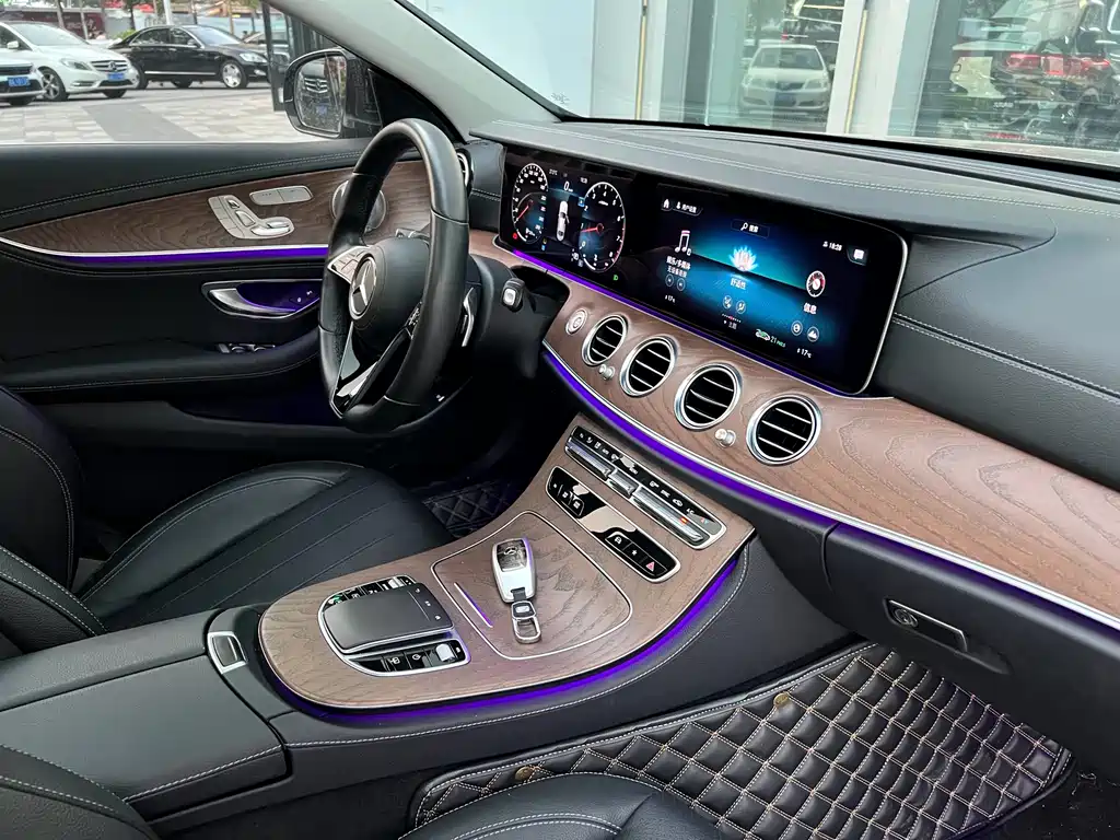 Mercedes-Benz E-Class 2022 E 300 L Luxury Model купить на сайте DeffCars