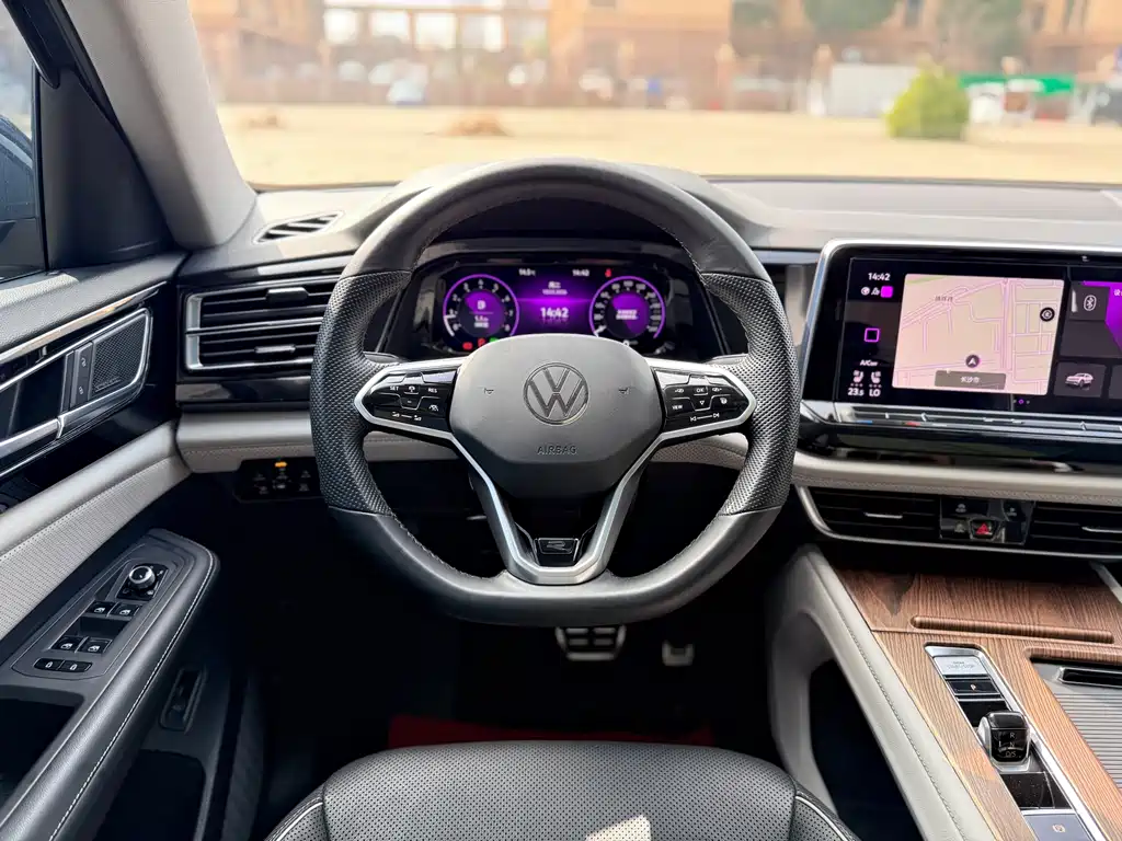 Touron 2021 Touron X 380TSI four-wheel drive respected flagship version купить на сайте DeffCars