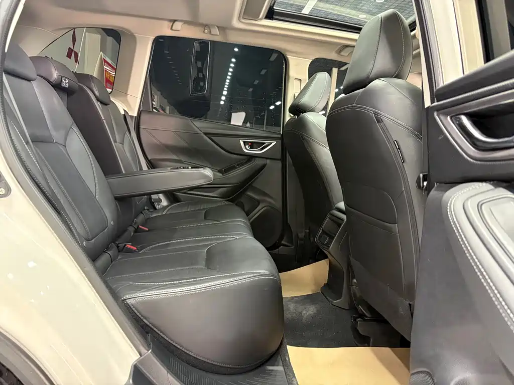 Forester 2020 2.0i Deluxe Edition EyeSight купить на сайте DeffCars