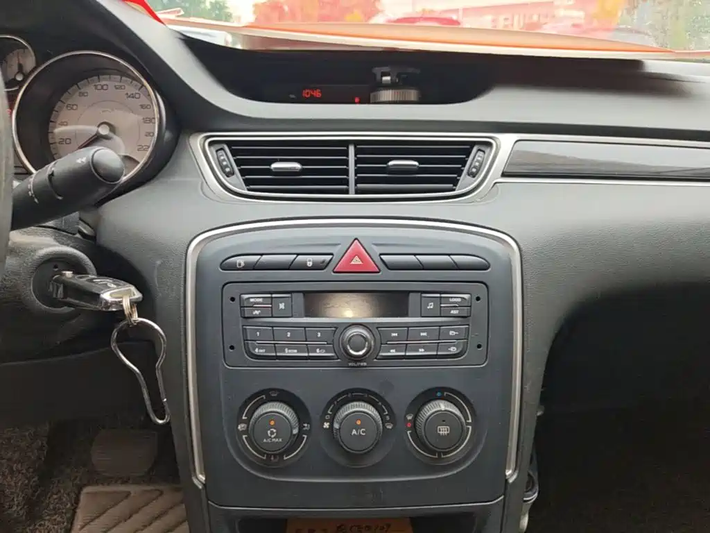 Peugeot 308 2014 Enjoy Edition Classic 1.6L Automatic Premium Model купить на сайте DeffCars