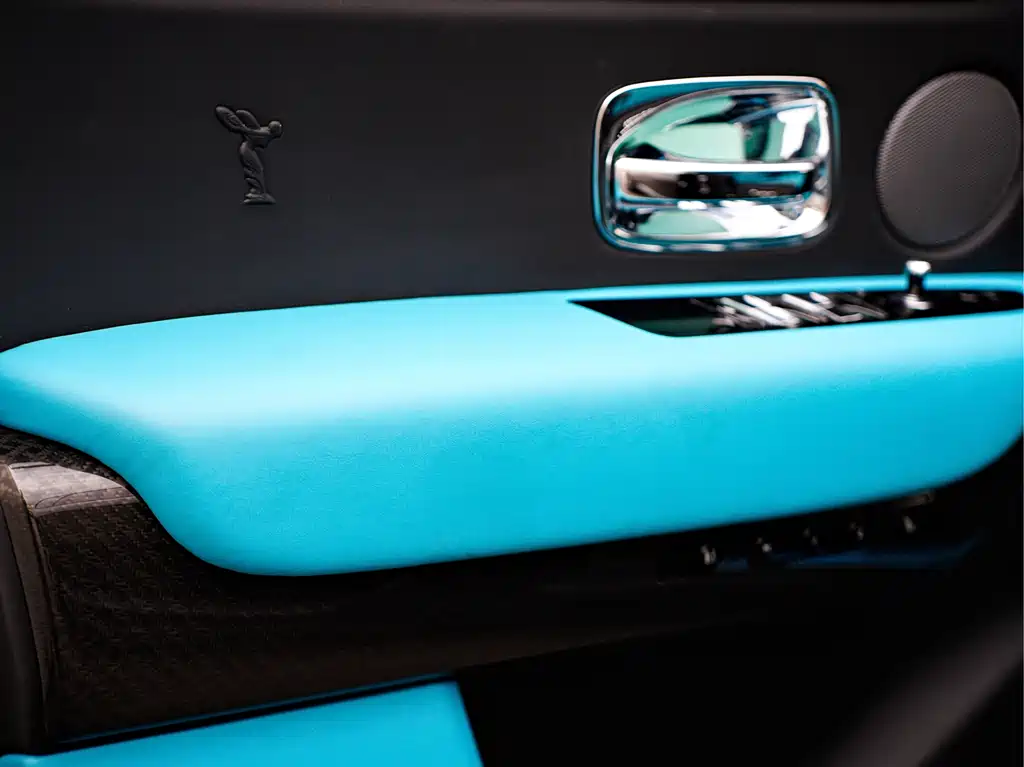 Cullinan 2020 Black Badge купить на сайте DeffCars