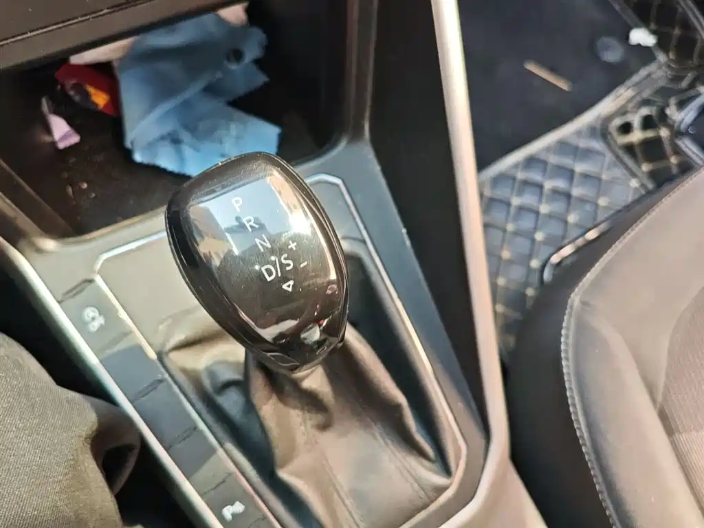 Polo 2021 Plus 1.5L Automatic Panoramic Enjoyment Edition купить на сайте DeffCars