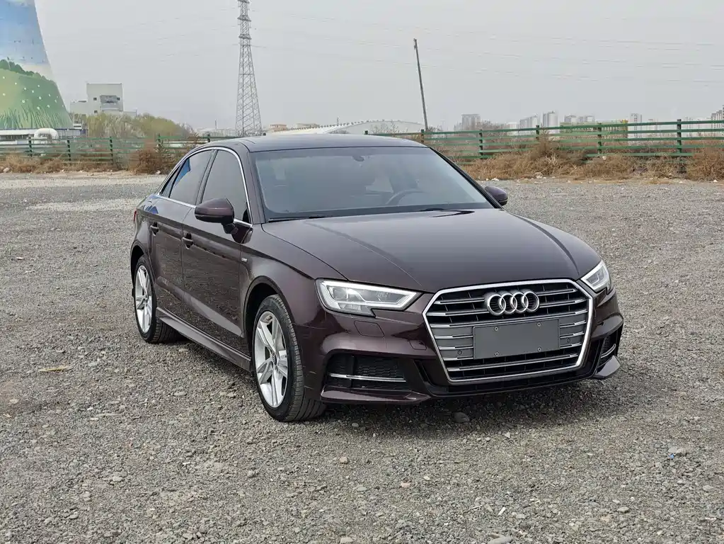 Audi A3 2020 Limousine 35 TFSI Fashion Type National V купить на сайте DeffCars