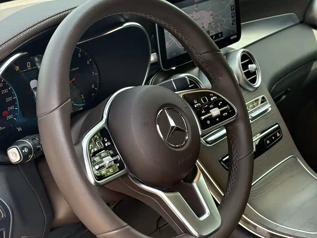 Mercedes-Benz GLC 2020 GLC 260 L 4MATIC luxury model купить на сайте DeffCars