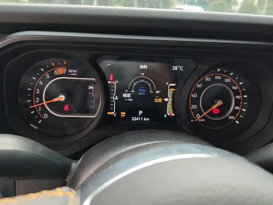 Wrangler 2024 2.0T Sahara four-door version купить на сайте DeffCars