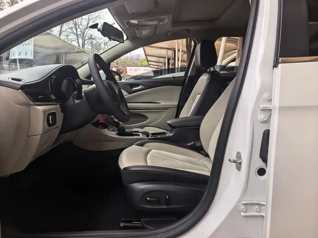Weilan 2019 Sedan 15S Automatic Leading Type купить на сайте DeffCars