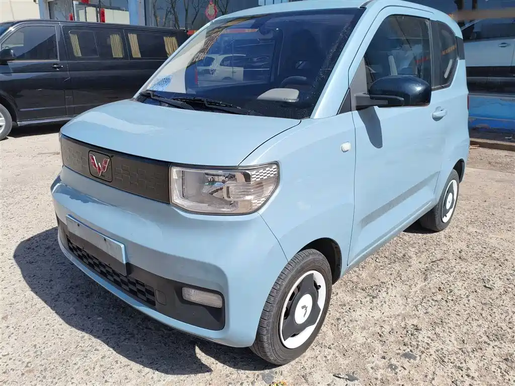 Hongguang MINIEV 2022 Relaxed Lithium Iron Phosphate купить на сайте DeffCars