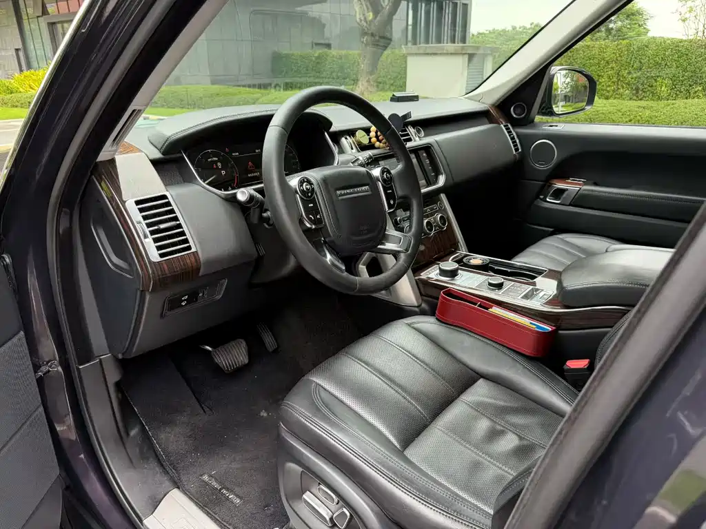 Range Rover 2015 3.0 SC V6 Vogue купить на сайте DeffCars