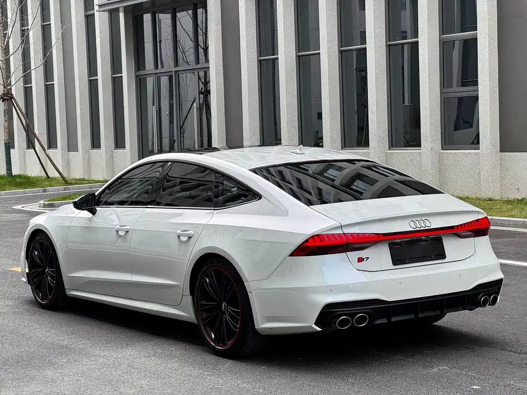 Audi A7 2019 55 TFSI quattro dynamic купить на сайте DeffCars