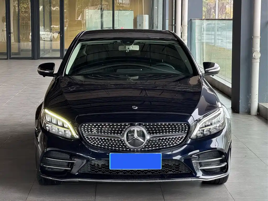 Mercedes-Benz C-Class 2020 C 260 L Sports Edition купить на сайте DeffCars