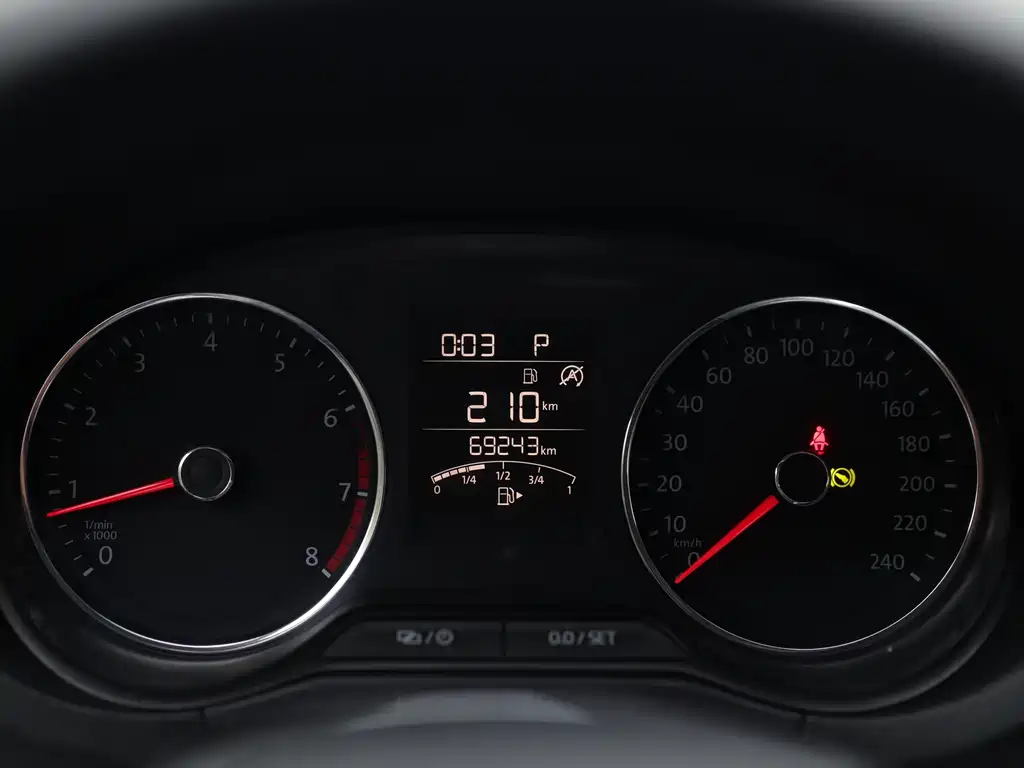 Polo 2018 1.5L automatic safety model купить на сайте DeffCars