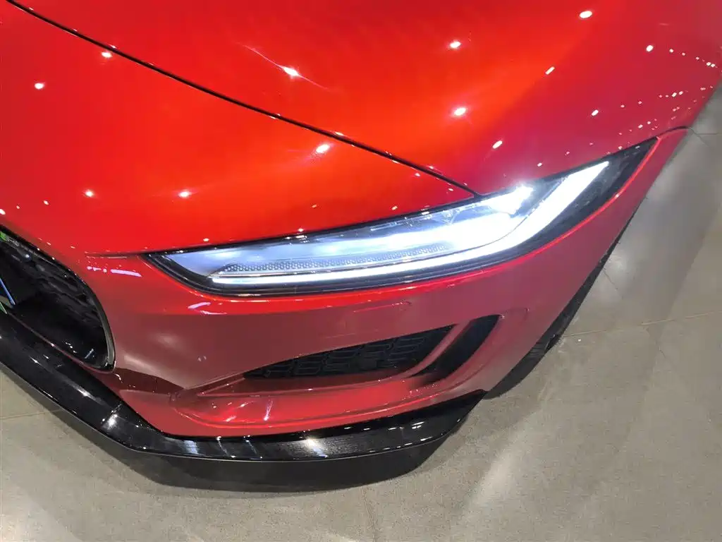 Jaguar F-TYPE 2023 P300 hardtop version R-DYNAMIC BLACK купить на сайте DeffCars