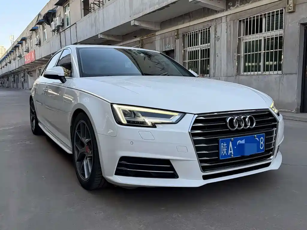 Audi A4L 2018 30th Anniversary Model 40 TFSI Enterprising купить на сайте DeffCars