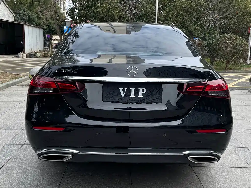 Mercedes-Benz E-Class 2023 E 300 L Luxury Model купить на сайте DeffCars