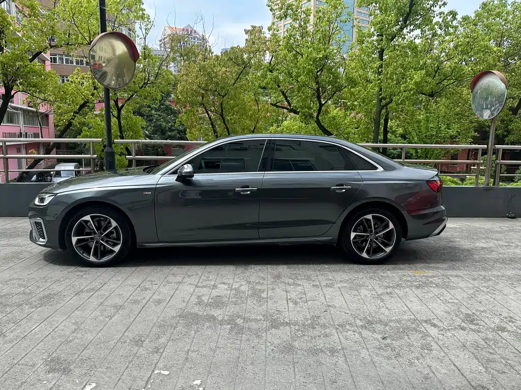 Audi A4L 2020 40 TFSI Fashionable and Dynamic купить на сайте DeffCars