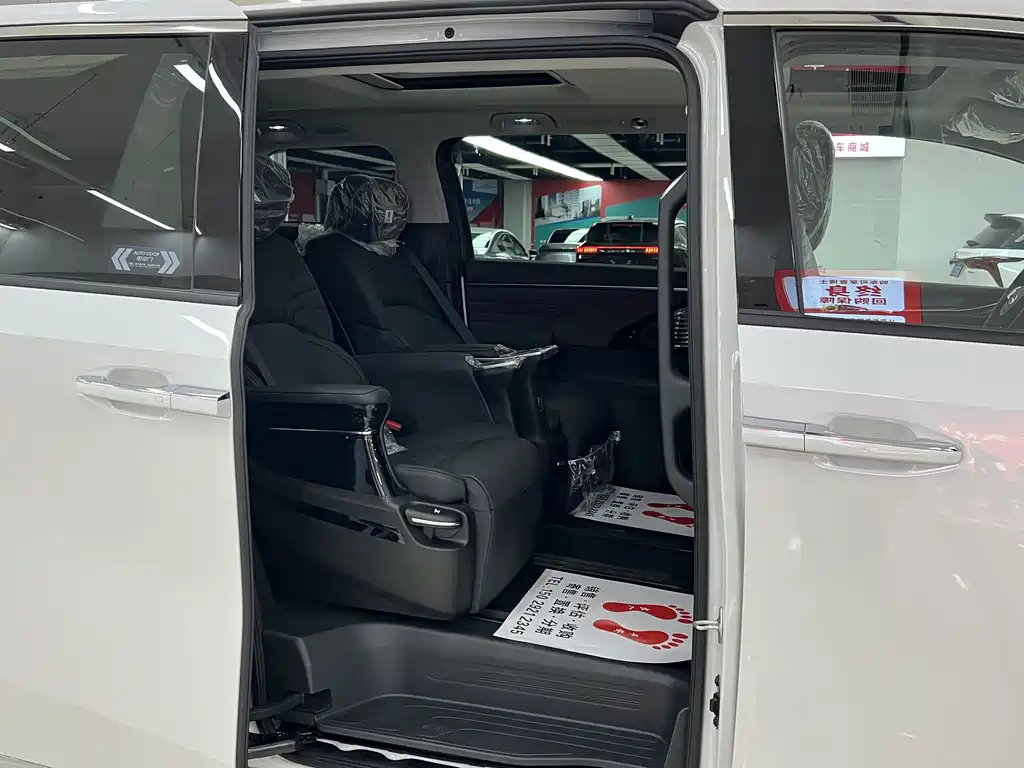 Trumpchi M8 2024 Master Series 400T Premium Edition купить на сайте DeffCars