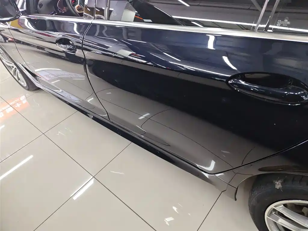 BMW 5 Series 2020 525Li M Sports Package купить на сайте DeffCars
