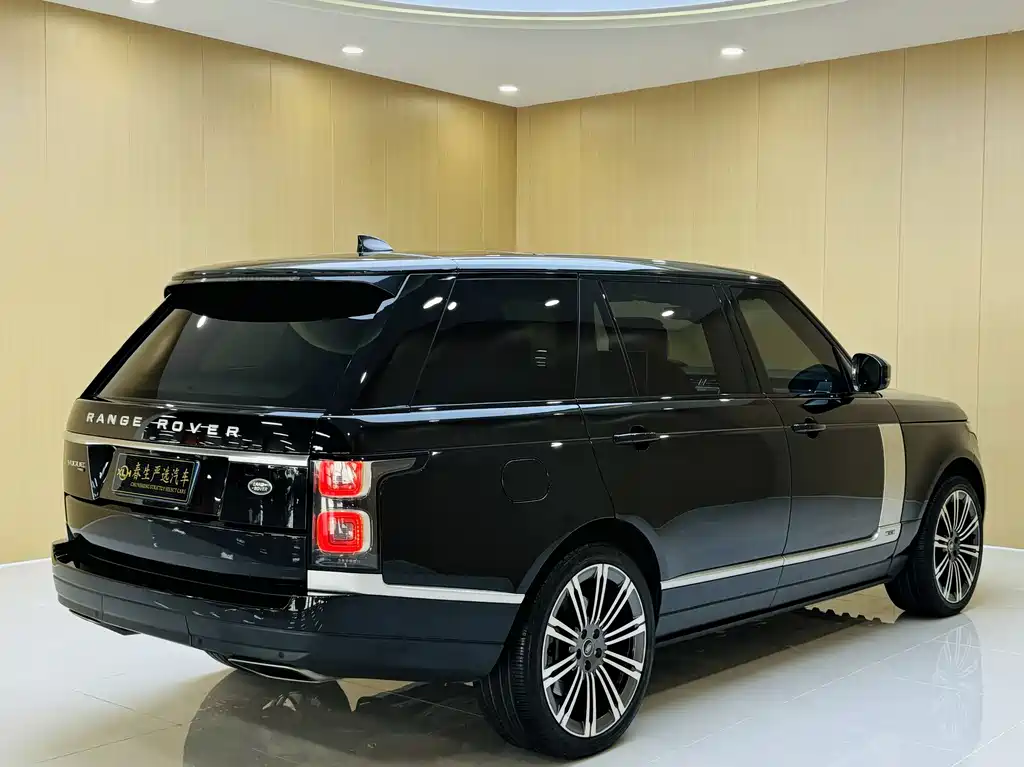 Range Rover 2021 3.0 L6 Legend Extended Classic Edition купить на сайте DeffCars