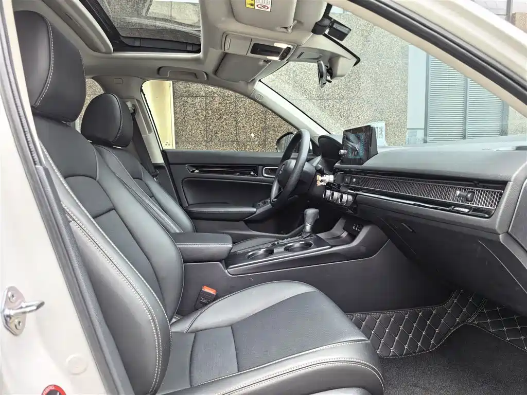 Civic 2022 240TURBO CVT Dynamic Edition купить на сайте DeffCars