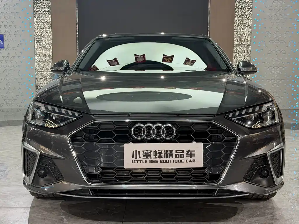 Audi A4L 2023 40 TFSI Fashionable and Dynamic купить на сайте DeffCars