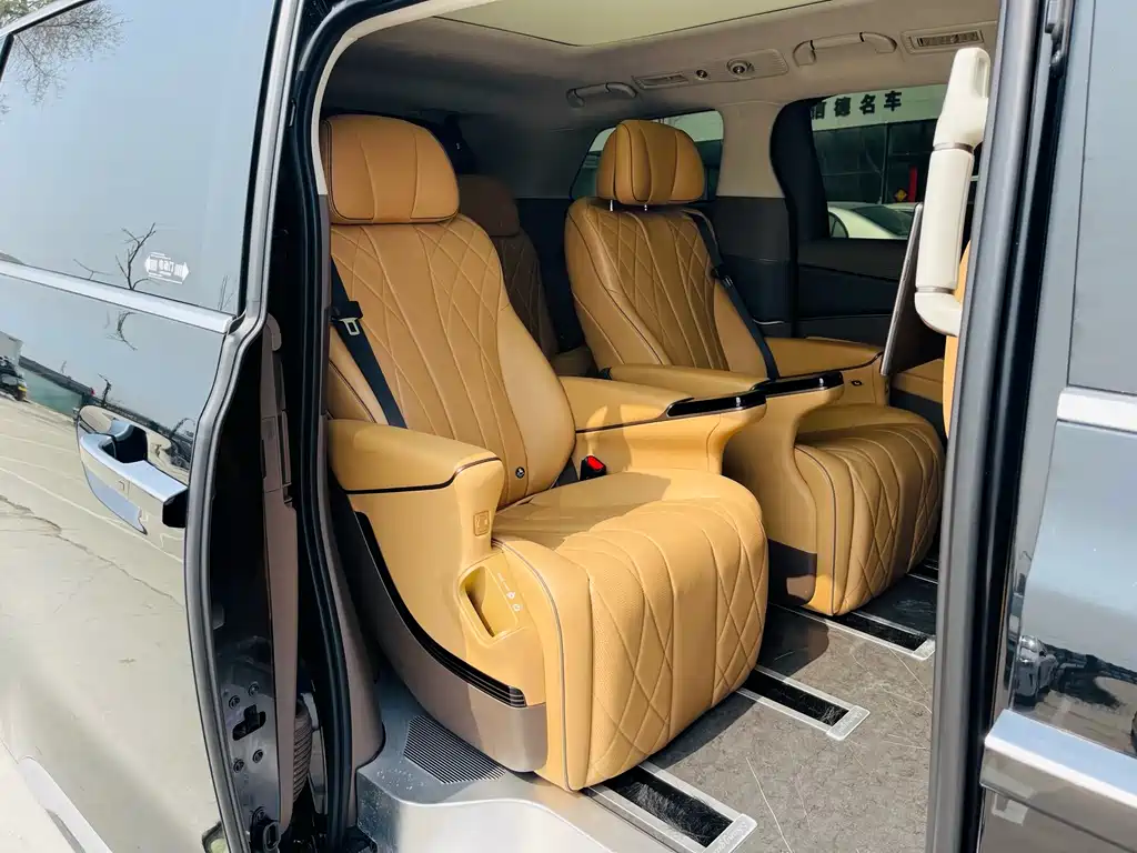 Denza D9 2022 DM-i 970 four-wheel drive flagship model купить на сайте DeffCars