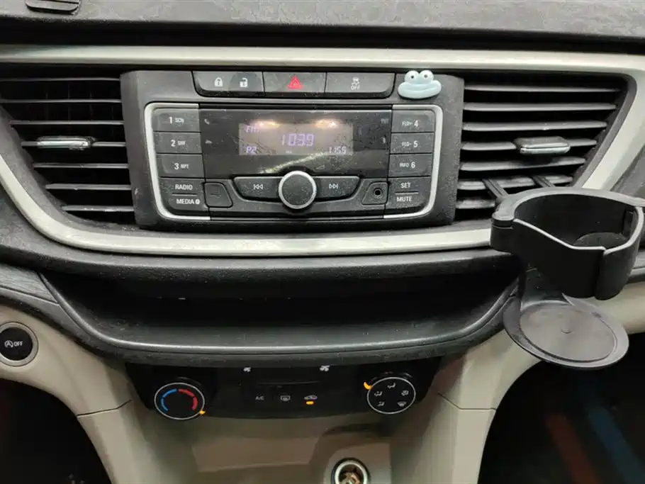 Yinglang 2019 15T Manual Elite National VI купить на сайте DeffCars