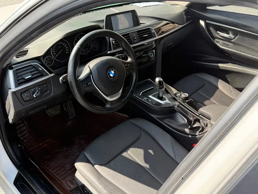 BMW 3 Series 2017 320Li Fashion Model купить на сайте DeffCars