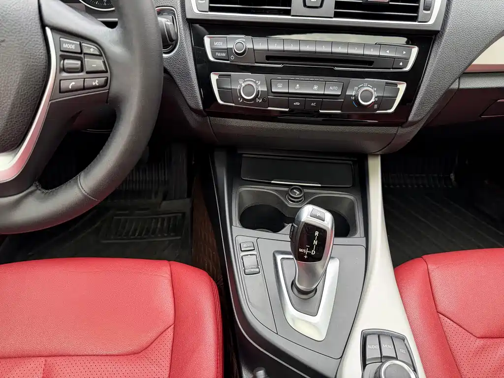 BMW 1 Series imported 2016 118i leading model купить на сайте DeffCars