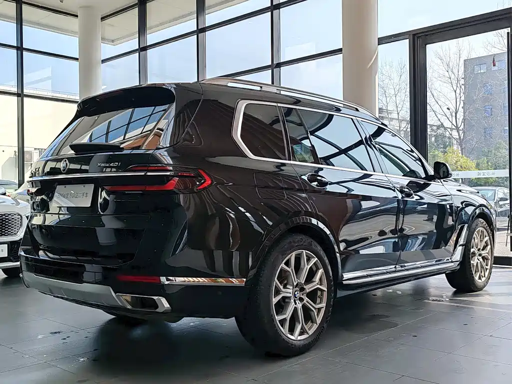 BMW X7 2024 xDrive40i Leading Luxury Package купить на сайте DeffCars