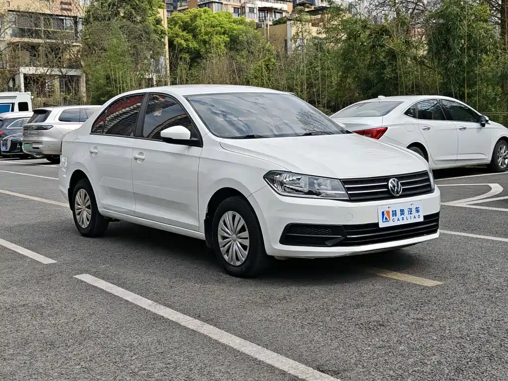 Santana 2021 1.5L Manual Fashion Edition купить на сайте DeffCars